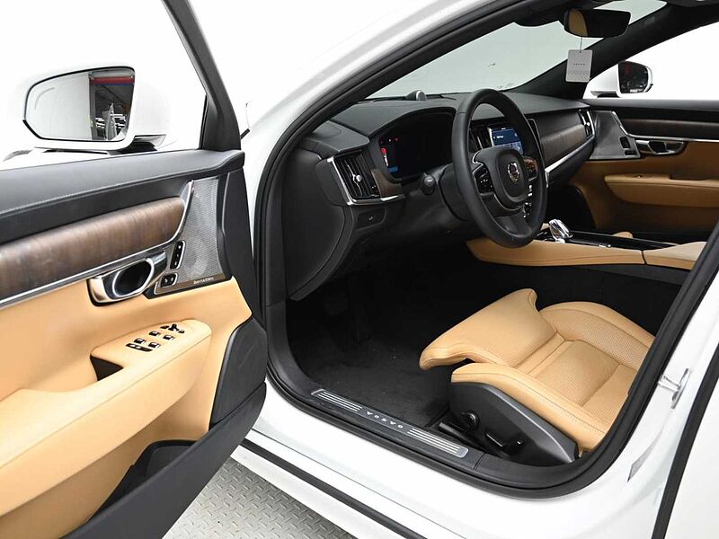 Volvo Ultimate, B5 마일드 하이브리드, 가솔린, 브라이트