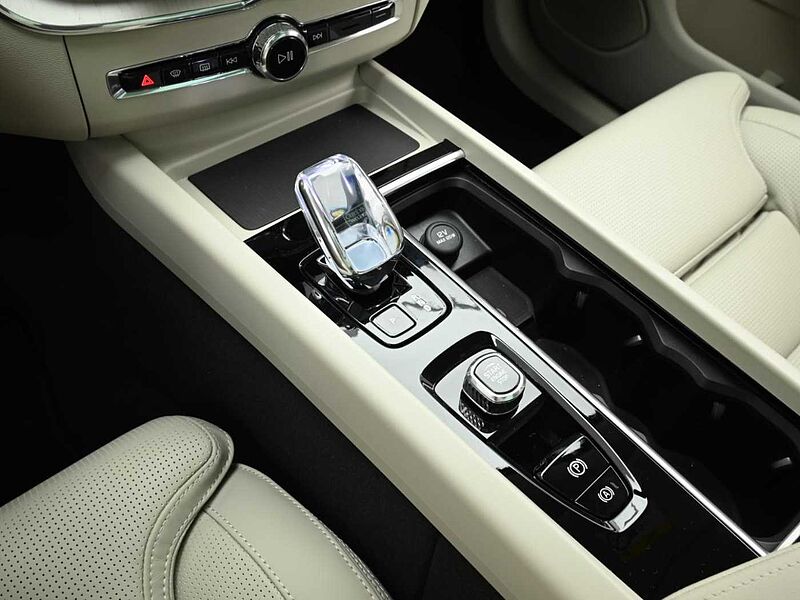 Volvo  Ultra, B5 AWD 마일드 하이브리드, 가솔린, 브라이트