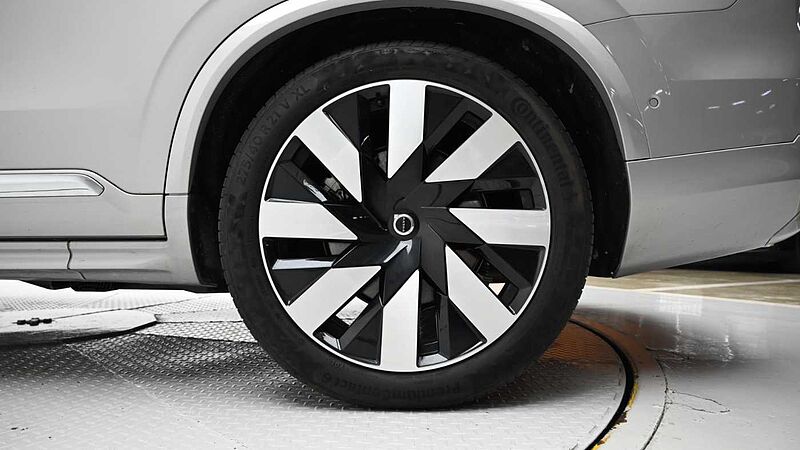 Volvo  Recharge Ultimate, T8 AWD 플러그-인 하이브리드, 전기/가솔린, 브라이트, 7 좌석