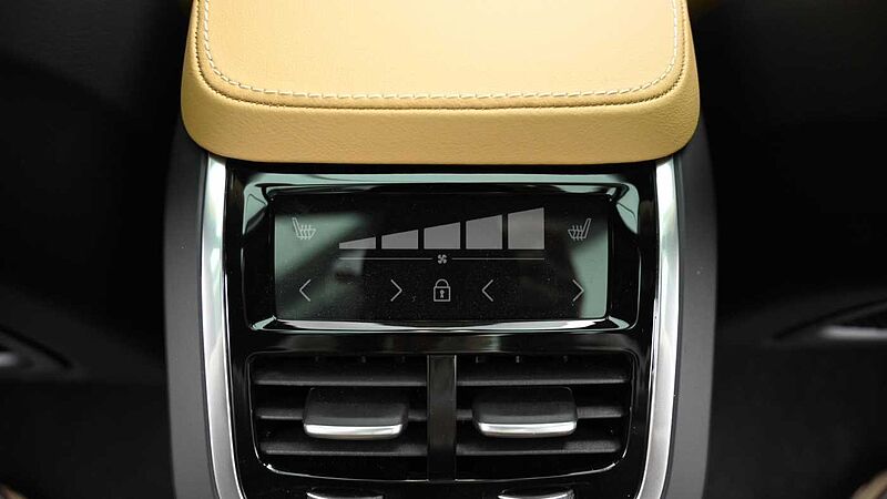 Volvo Ultimate, B6 AWD 마일드 하이브리드, 가솔린, 브라이트, 7 좌석