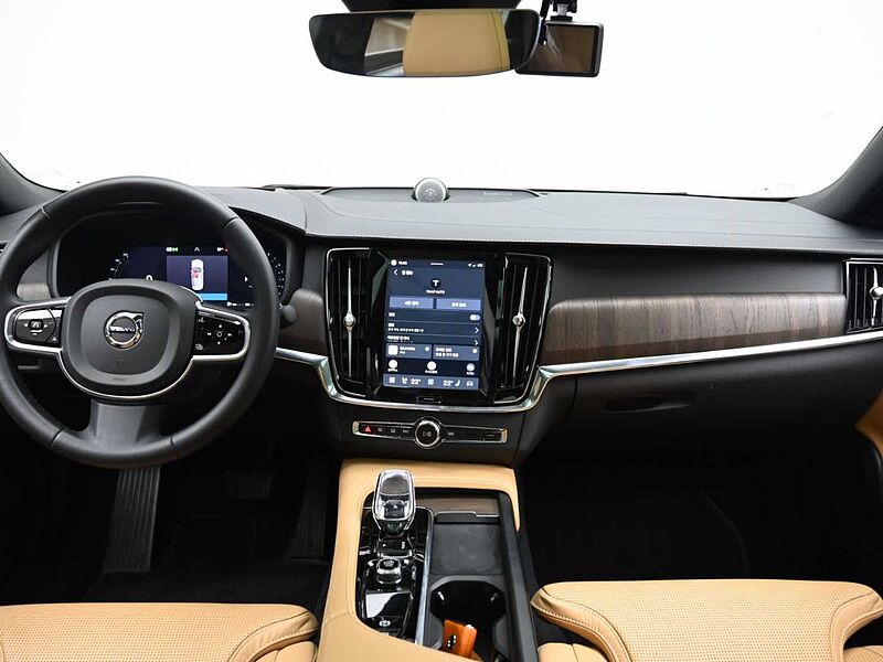 Volvo Ultimate, B5 mild hybrid, 가솔린, Bright