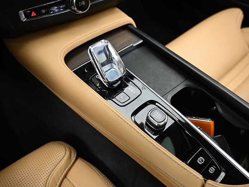 Volvo Ultimate, B5 mild hybrid, 가솔린, Bright