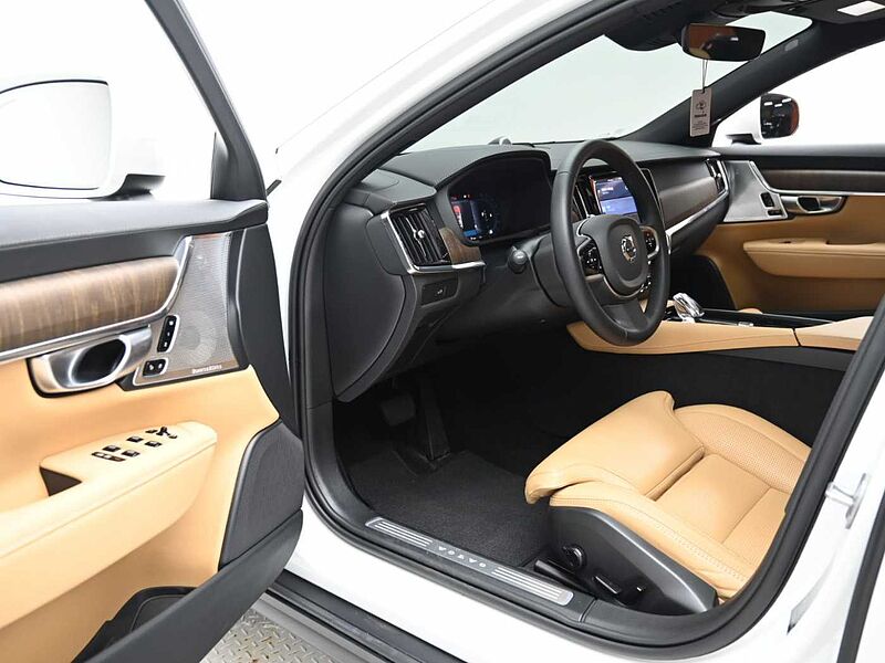 Volvo  Ultimate, B5 AWD 마일드 하이브리드, 가솔린, 브라이트