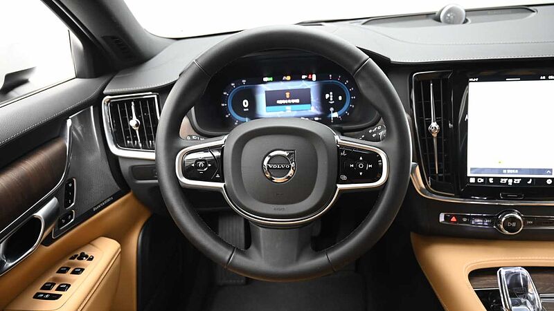 Volvo  Ultimate, B5 AWD 마일드 하이브리드, 가솔린, 브라이트