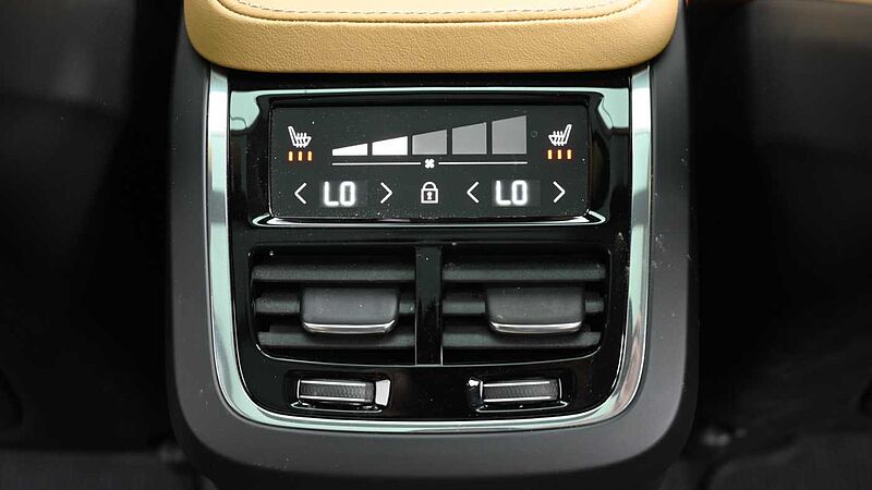 Volvo  Ultimate, B5 AWD 마일드 하이브리드, 가솔린, 브라이트