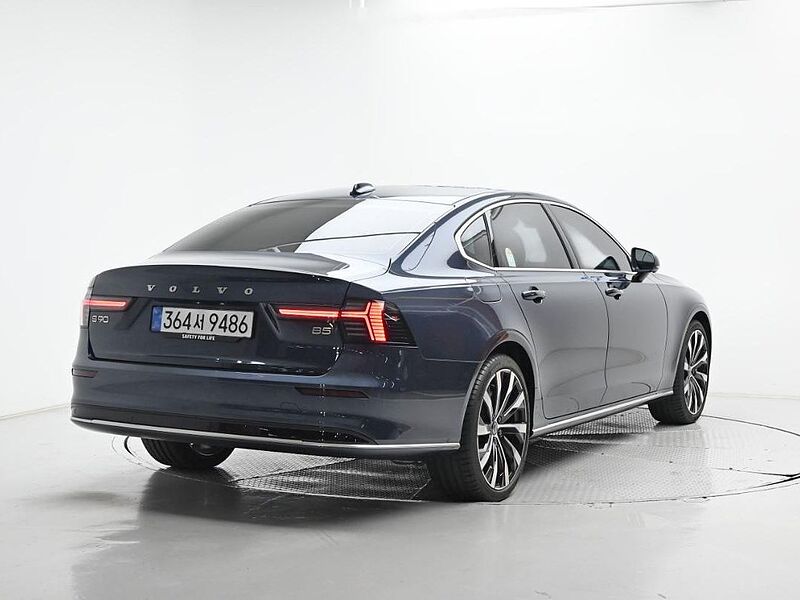 Volvo Ultra, B5 마일드 하이브리드, 가솔린, 브라이트