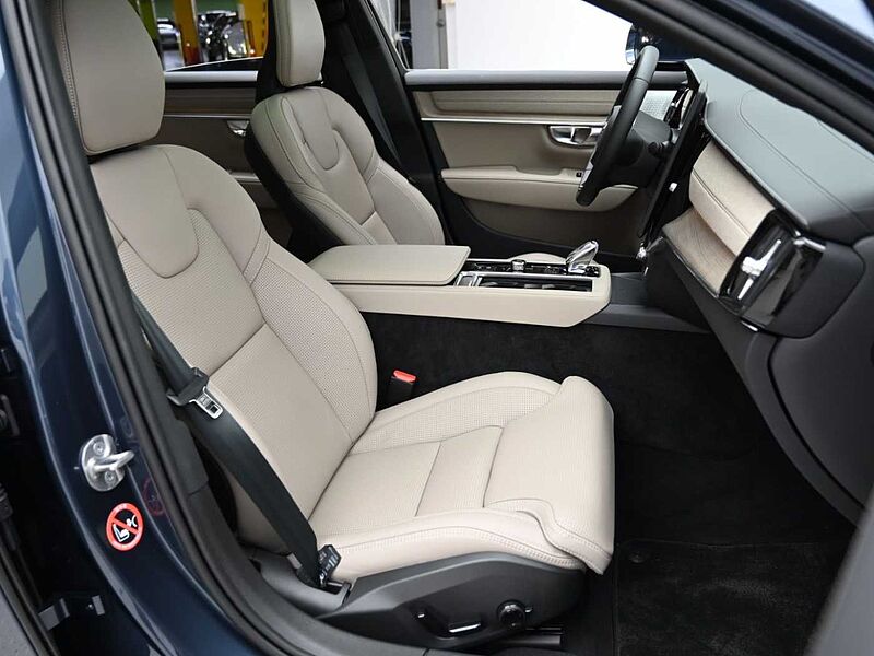 Volvo Ultra, B5 마일드 하이브리드, 가솔린, 브라이트