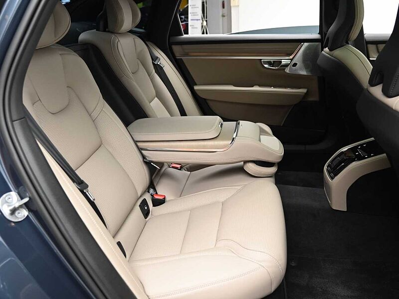 Volvo Ultra, B5 마일드 하이브리드, 가솔린, 브라이트