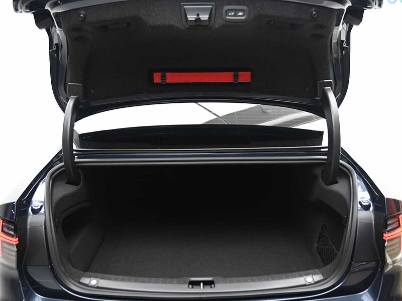 Volvo Ultra, B5 마일드 하이브리드, 가솔린, 브라이트