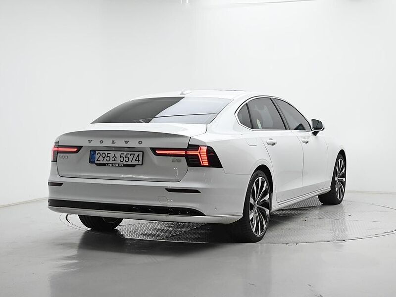 Volvo  Ultra, B5 마일드 하이브리드, 가솔린, 브라이트