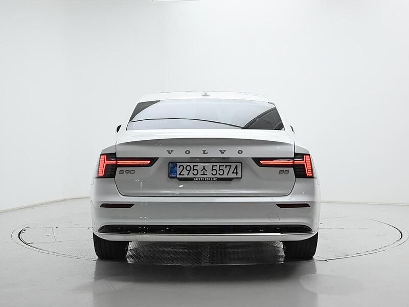 Volvo  Ultra, B5 마일드 하이브리드, 가솔린, 브라이트