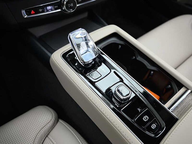 Volvo  Ultra, B5 마일드 하이브리드, 가솔린, 브라이트