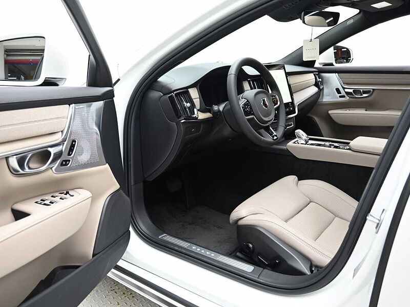 Volvo  Ultra, B5 마일드 하이브리드, 가솔린, 브라이트