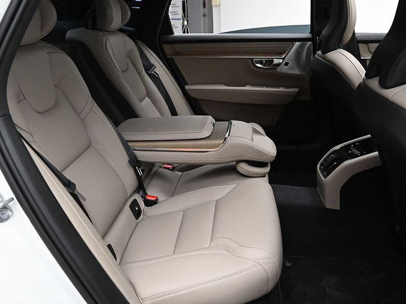 Volvo  Ultra, B5 마일드 하이브리드, 가솔린, 브라이트