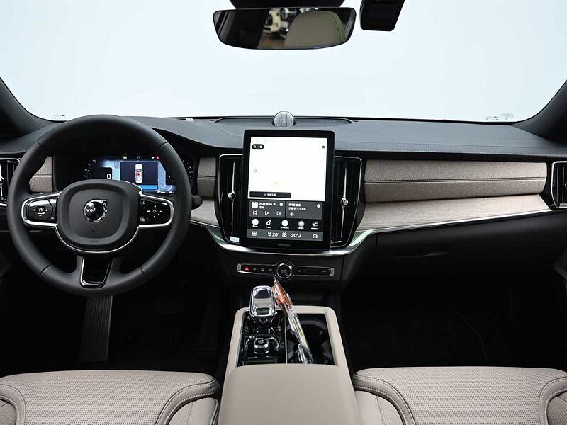 Volvo  Ultra, B5 마일드 하이브리드, 가솔린, 다크