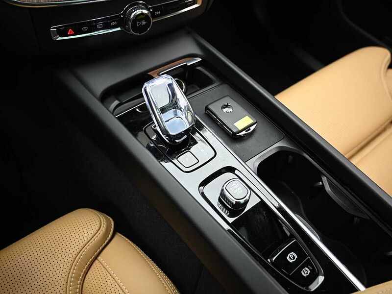 Volvo Ultimate, B6 AWD 마일드 하이브리드, 가솔린, 브라이트