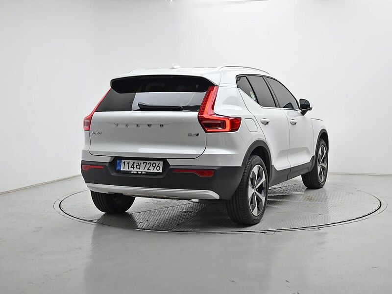 Volvo  Ultra, B4 AWD 마일드 하이브리드, 가솔린, 브라이트