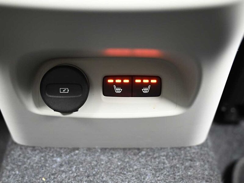 Volvo  Ultra, B4 AWD 마일드 하이브리드, 가솔린, 브라이트