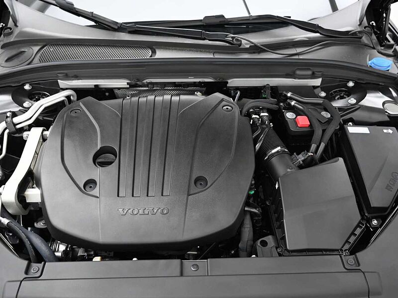 Volvo Ultra, B5 마일드 하이브리드, 가솔린, 다크