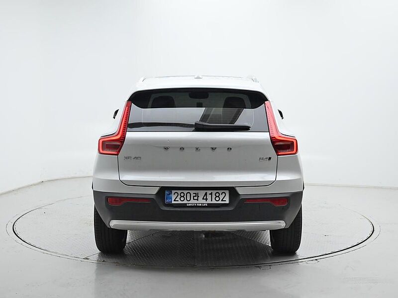 Volvo  Ultra, B4 AWD 마일드 하이브리드, 가솔린, 브라이트