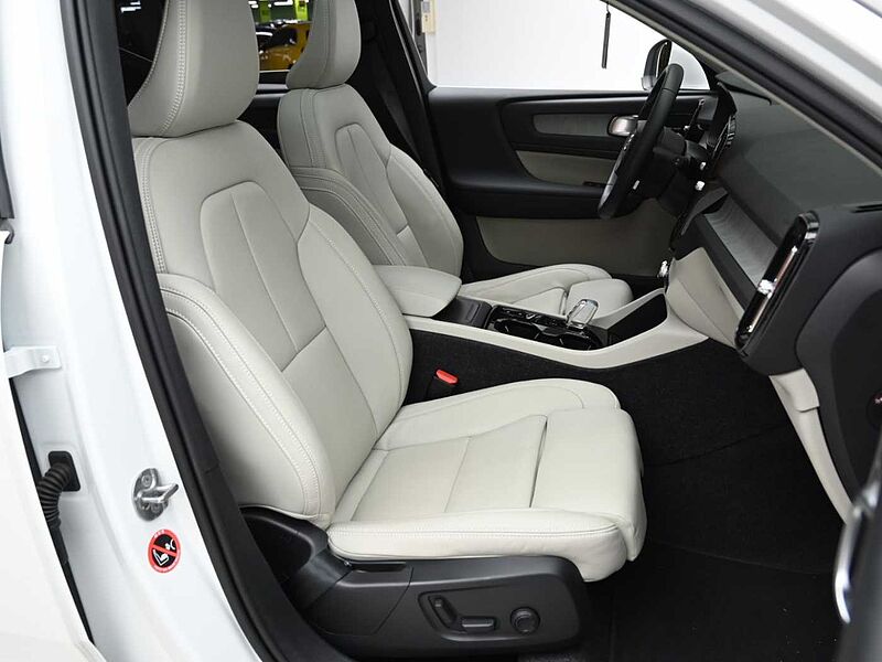 Volvo  Ultra, B4 AWD 마일드 하이브리드, 가솔린, 브라이트