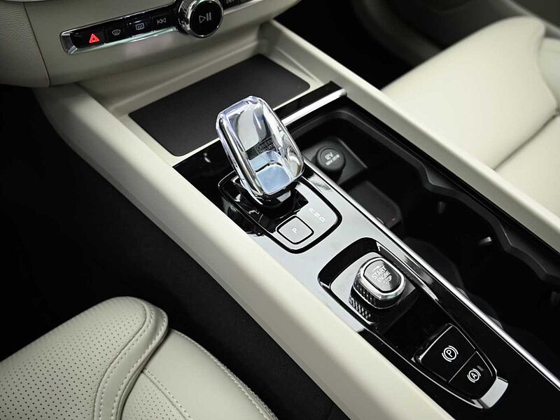 Volvo Ultra, B5 AWD 마일드 하이브리드, 가솔린, 브라이트