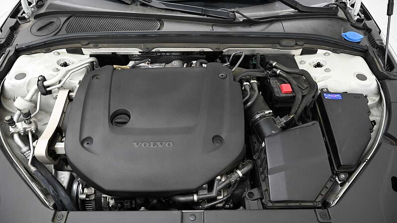 Volvo  Ultimate, B6 AWD mild hybrid, 가솔린, Bright