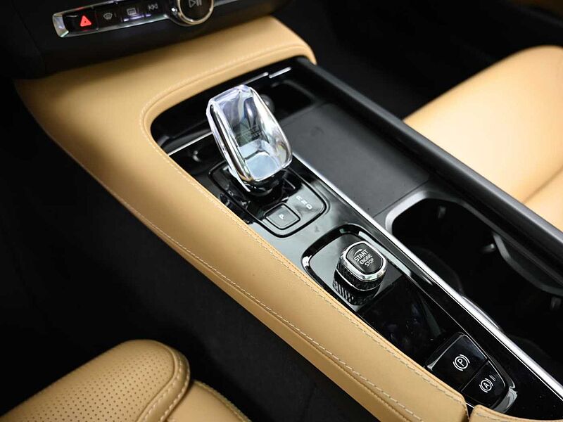 Volvo Ultimate, B5 AWD 마일드 하이브리드, 가솔린, 브라이트