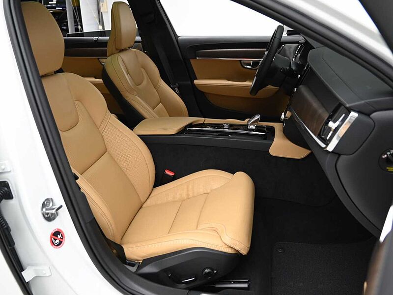 Volvo Ultimate, B5 AWD 마일드 하이브리드, 가솔린, 브라이트