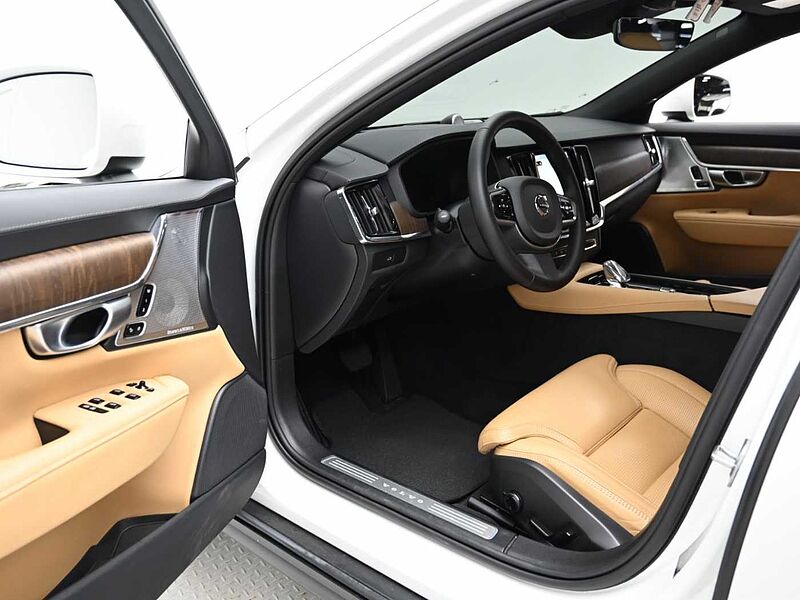 Volvo Ultimate, B5 AWD 마일드 하이브리드, 가솔린, 브라이트