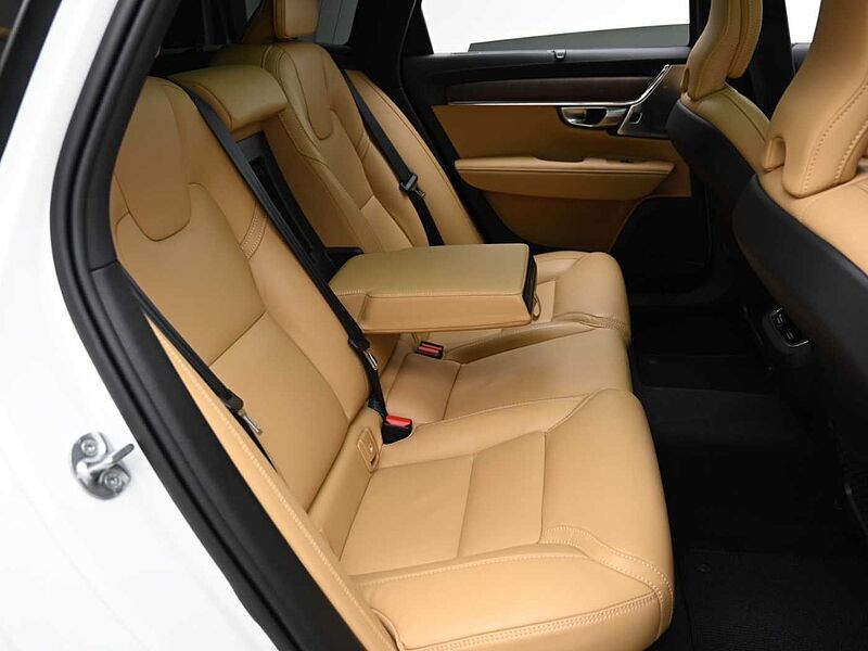 Volvo Ultimate, B5 AWD 마일드 하이브리드, 가솔린, 브라이트