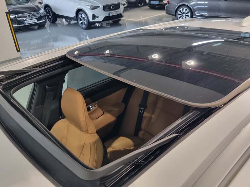 Volvo  Ultra, 브라이트