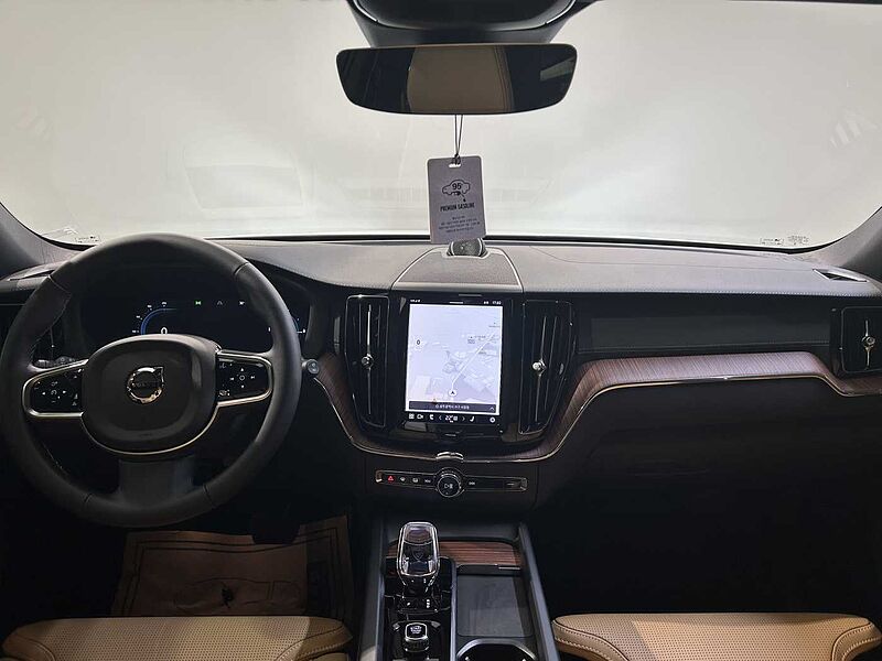 Volvo  Ultra, T8 AWD  브라이트