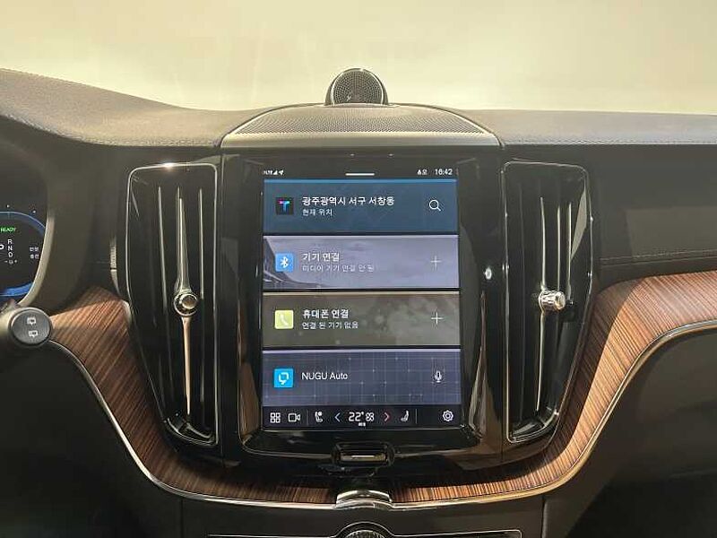 Volvo  Ultra, T8 AWD, 브라이트