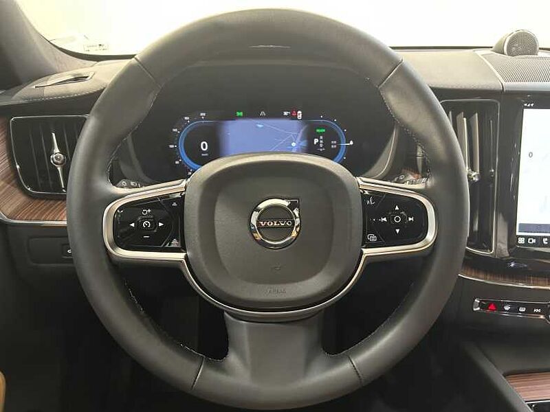 Volvo  Ultra, T8 AWD, 브라이트