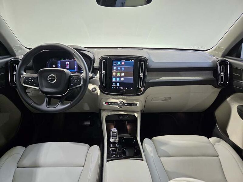Volvo  Ultra, B4 AWD 울트라 브라이트