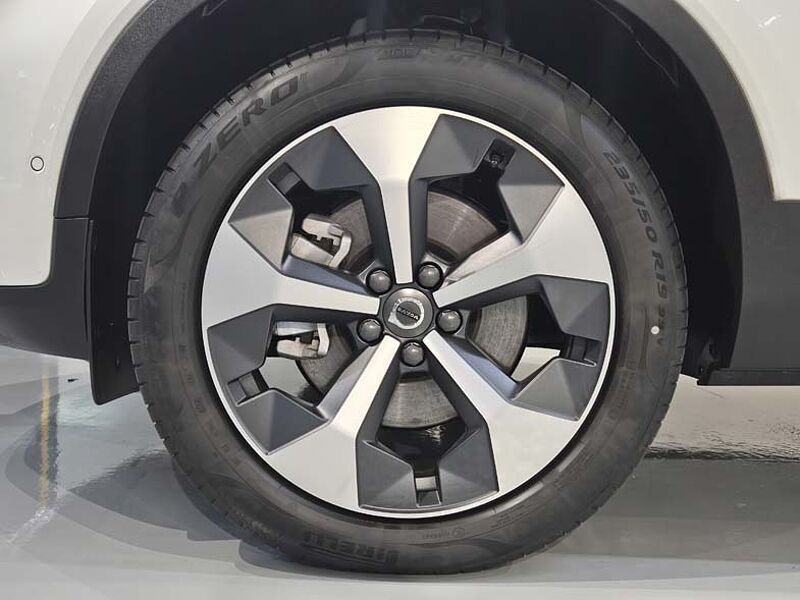 Volvo  Ultra, B4 AWD 울트라 브라이트