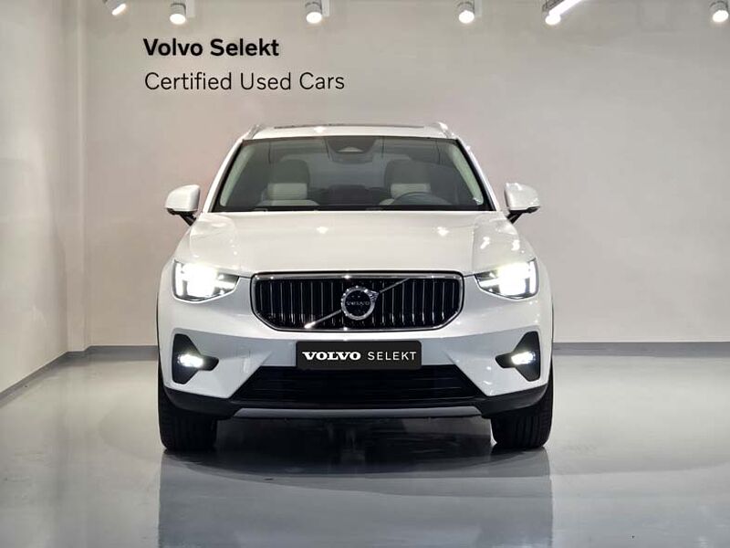 Volvo  Ultra, B4 AWD 울트라 브라이트