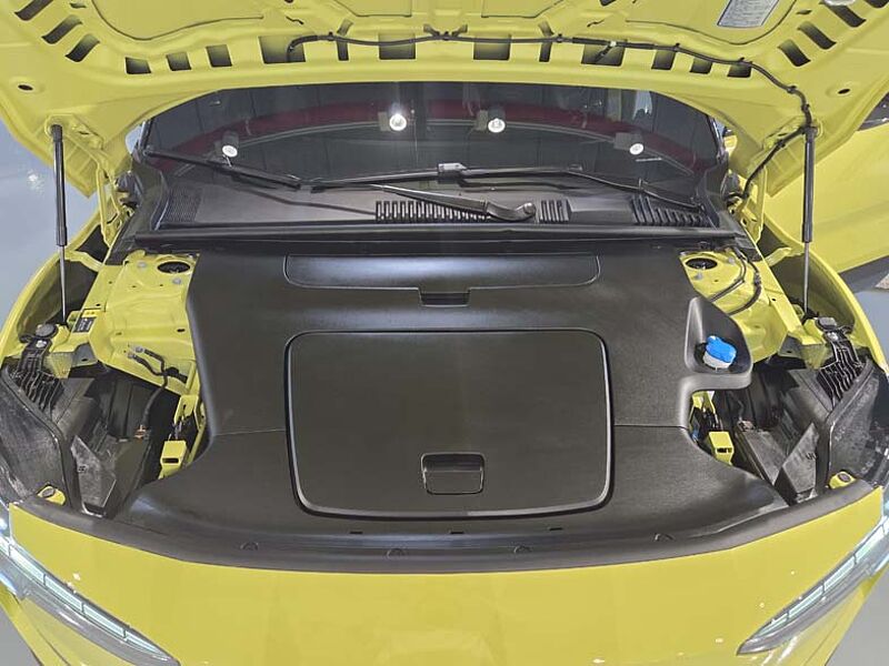 Volvo  Ultra, Single Motor Extended Range