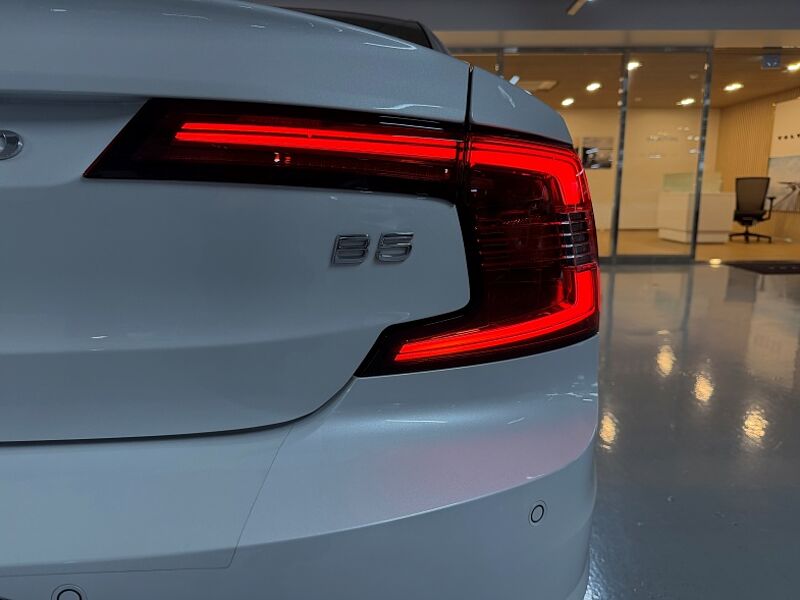 Volvo Ultimate, B5,브라이트