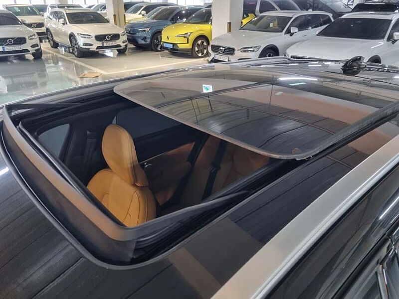 Volvo Ultimate, B5 AWD