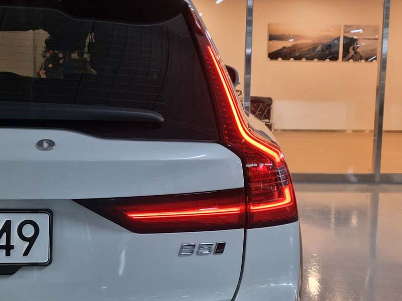 Volvo Ultimate, B5 AWD