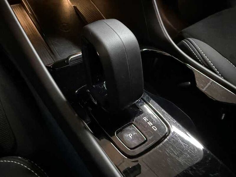 Volvo  Recharge Ultimate, Twin Motor