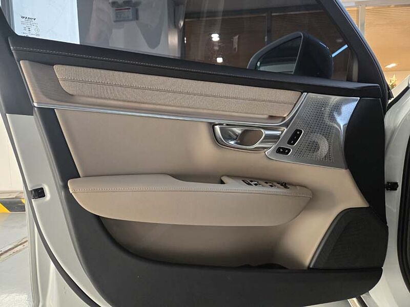 Volvo  Ultra, B5 가솔린, 브라이트