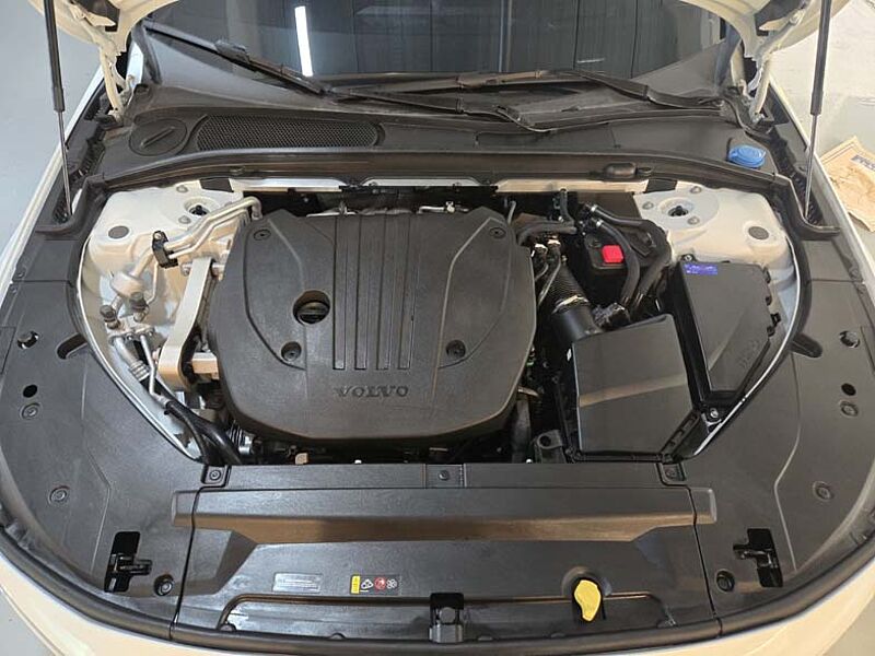 Volvo  Ultra, B5 가솔린, 브라이트