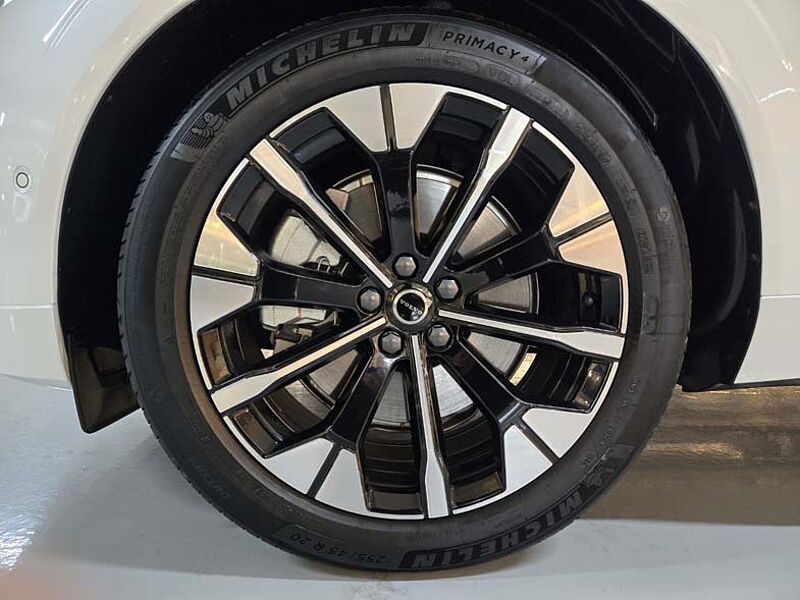 Volvo Ultra, B5 AWD 다크, AIR SUS