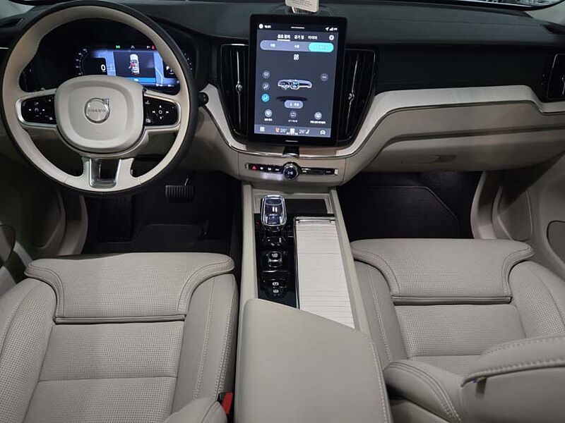 Volvo Ultra, B5 AWD 다크, AIR SUS