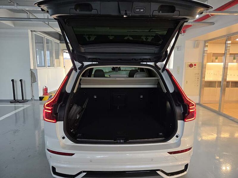 Volvo Ultra, B5 AWD 다크, AIR SUS