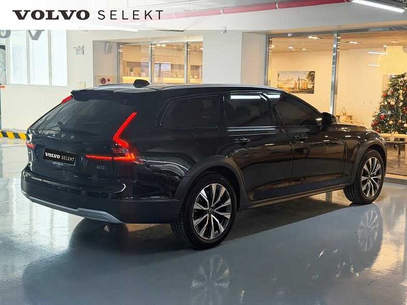 Volvo Ultimate, B5 AWD 브라이트