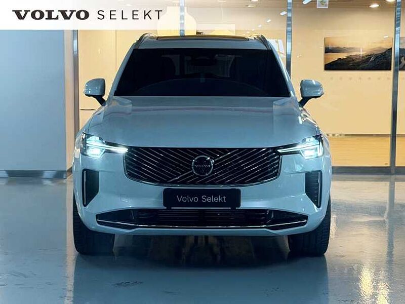 Volvo  Ultra, T8 AWD